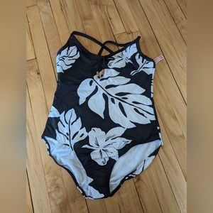 Leaf cross back swimsuit